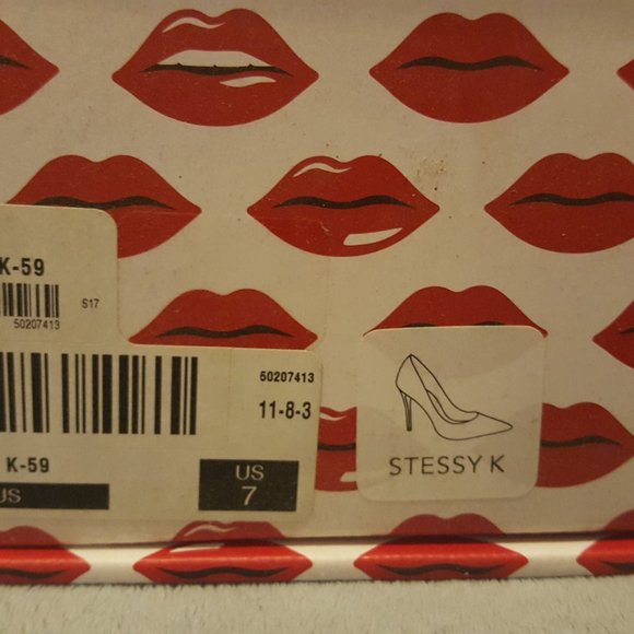 Aldo StessyK-59 Women's Size 7 Red Patent Stiletto Pumps w/ Patterned Sole - Picture 2 of 2